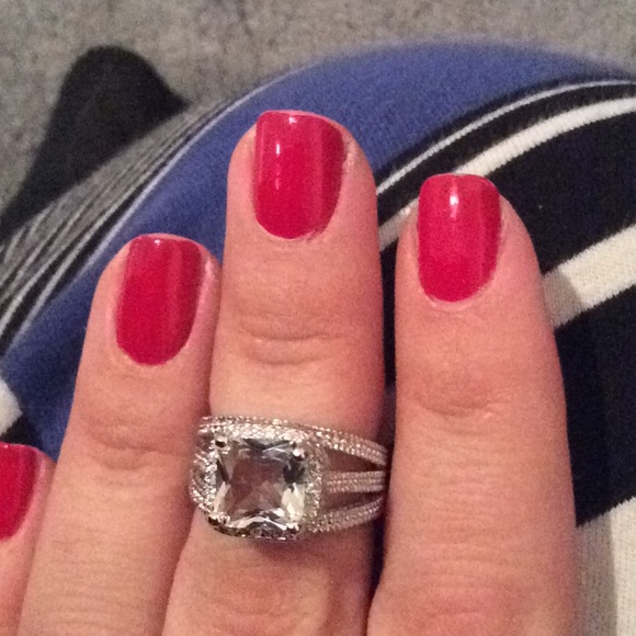 Jewelry - Princess cut engagement ring